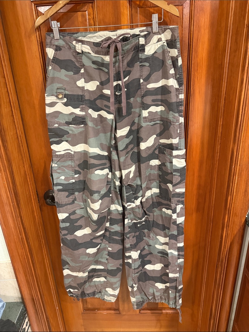 Women’s wide leg Camouflage Cargo Pants - Brown/Green Camo